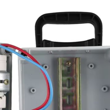 建設用電力分配器 壁掛け電力分配器 FIスイッチ付き 16A - Power Tools Distributor のレビューと価格
